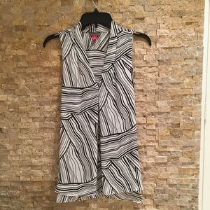 Vince Camuto Sleeveless blouse